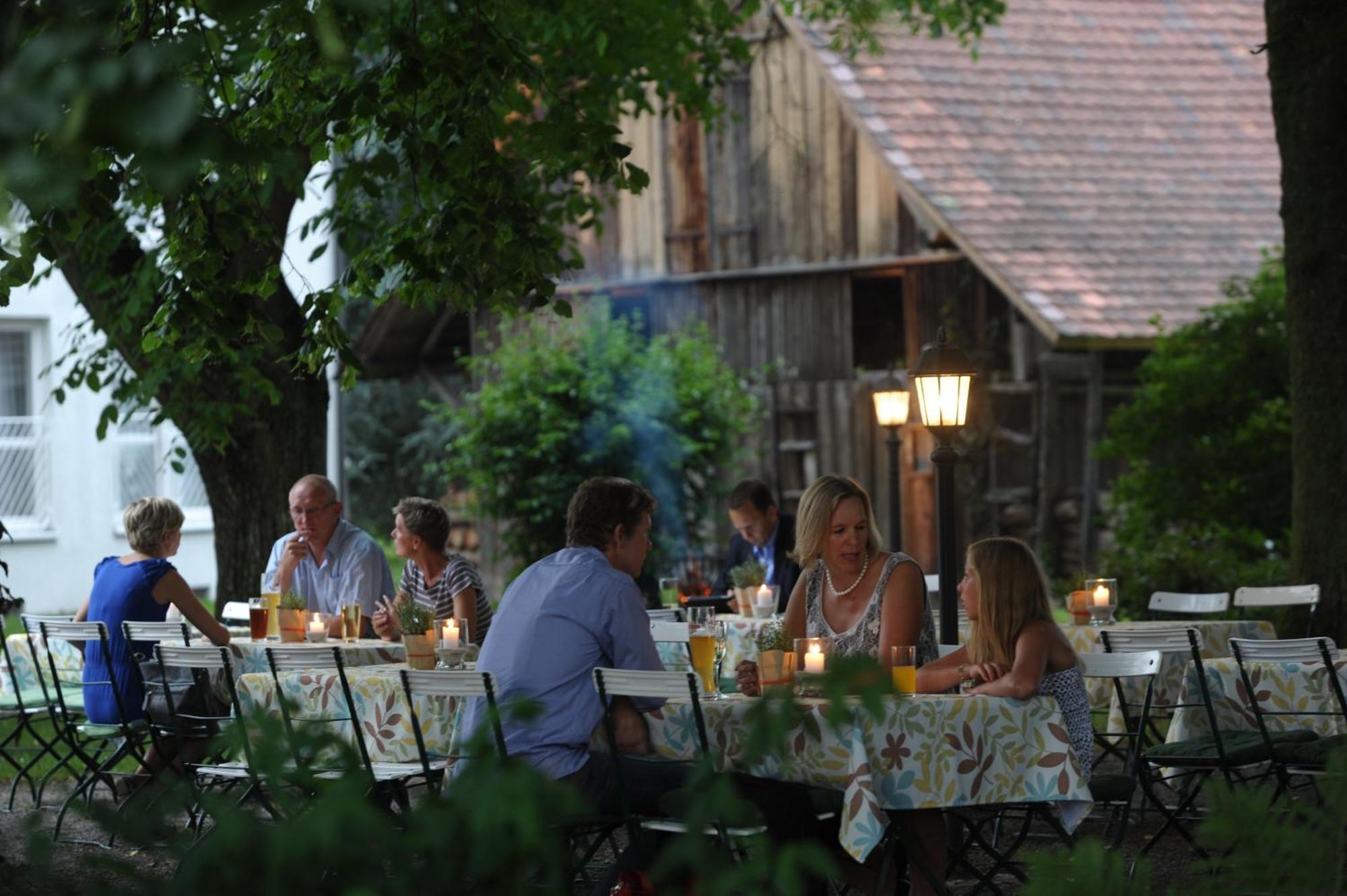 Hotel Gasthaus Adler Bad Waldsee Exterior foto