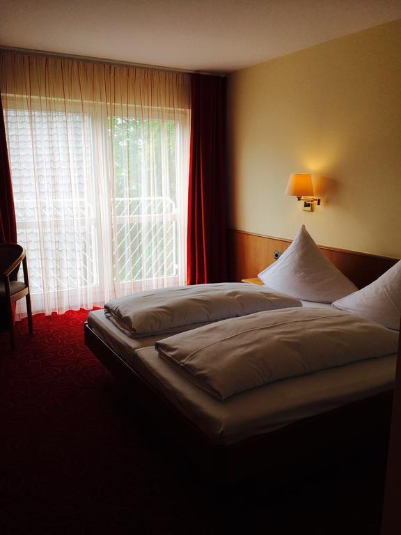 Hotel Gasthaus Adler Bad Waldsee Exterior foto